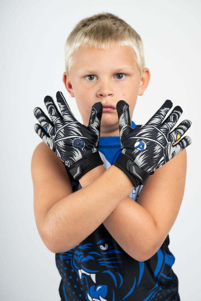 TrifectaSamples-1556 - Trifecta Athletic Gloves